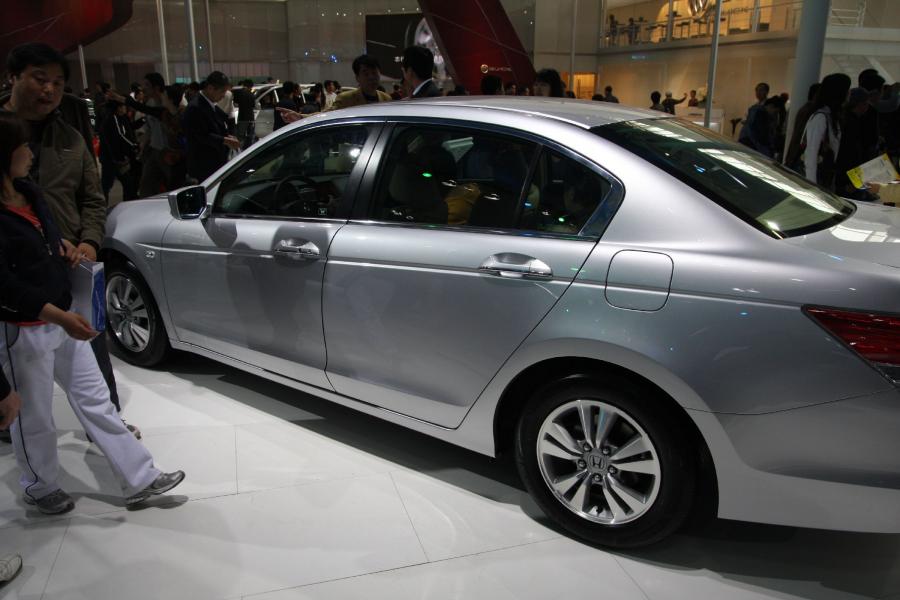  Honda Accord 2009 года  (CN) (фото 6 из 17)